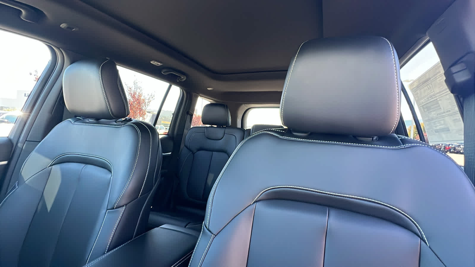 Thumbnail: 2025 Jeep Grand Cherokee - 11