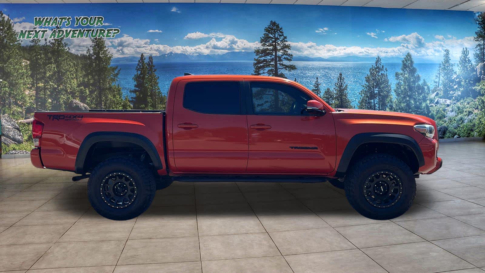 Thumbnail: 2017 Toyota Tacoma - 4