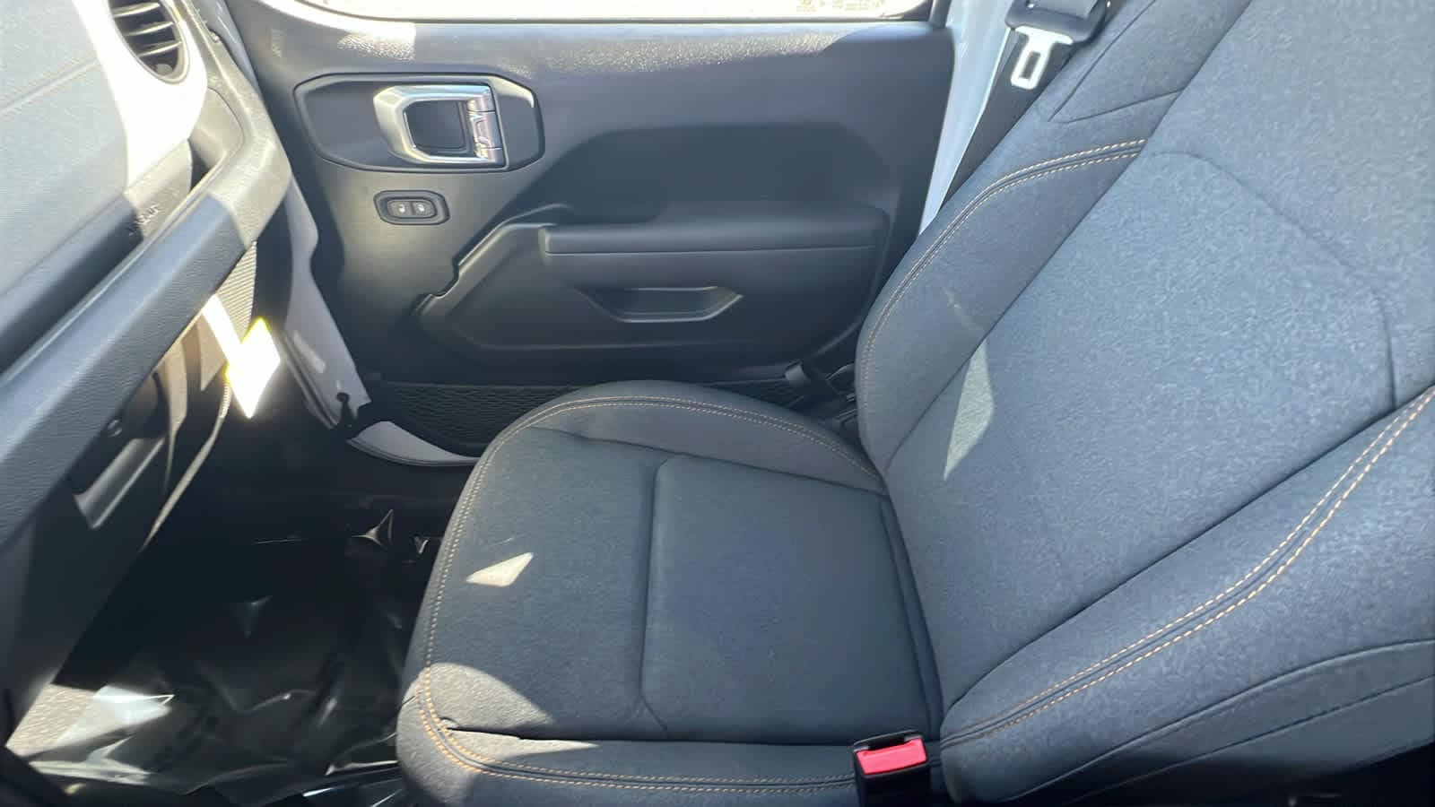 Thumbnail: 2026 Jeep Wrangler - 12