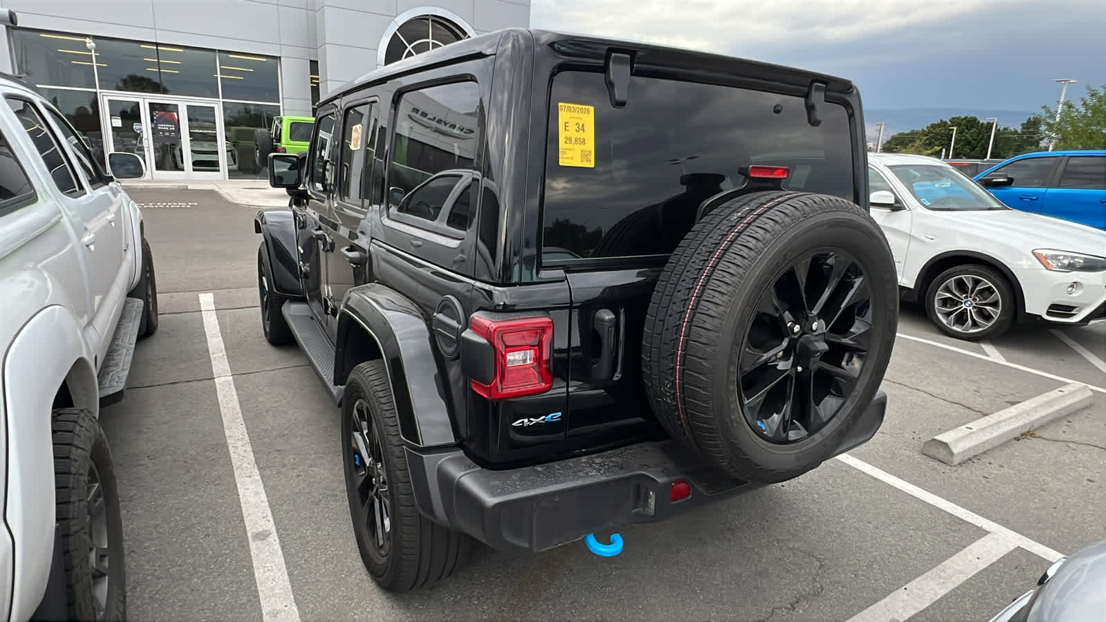 Thumbnail: 2023 Jeep Wrangler - 9