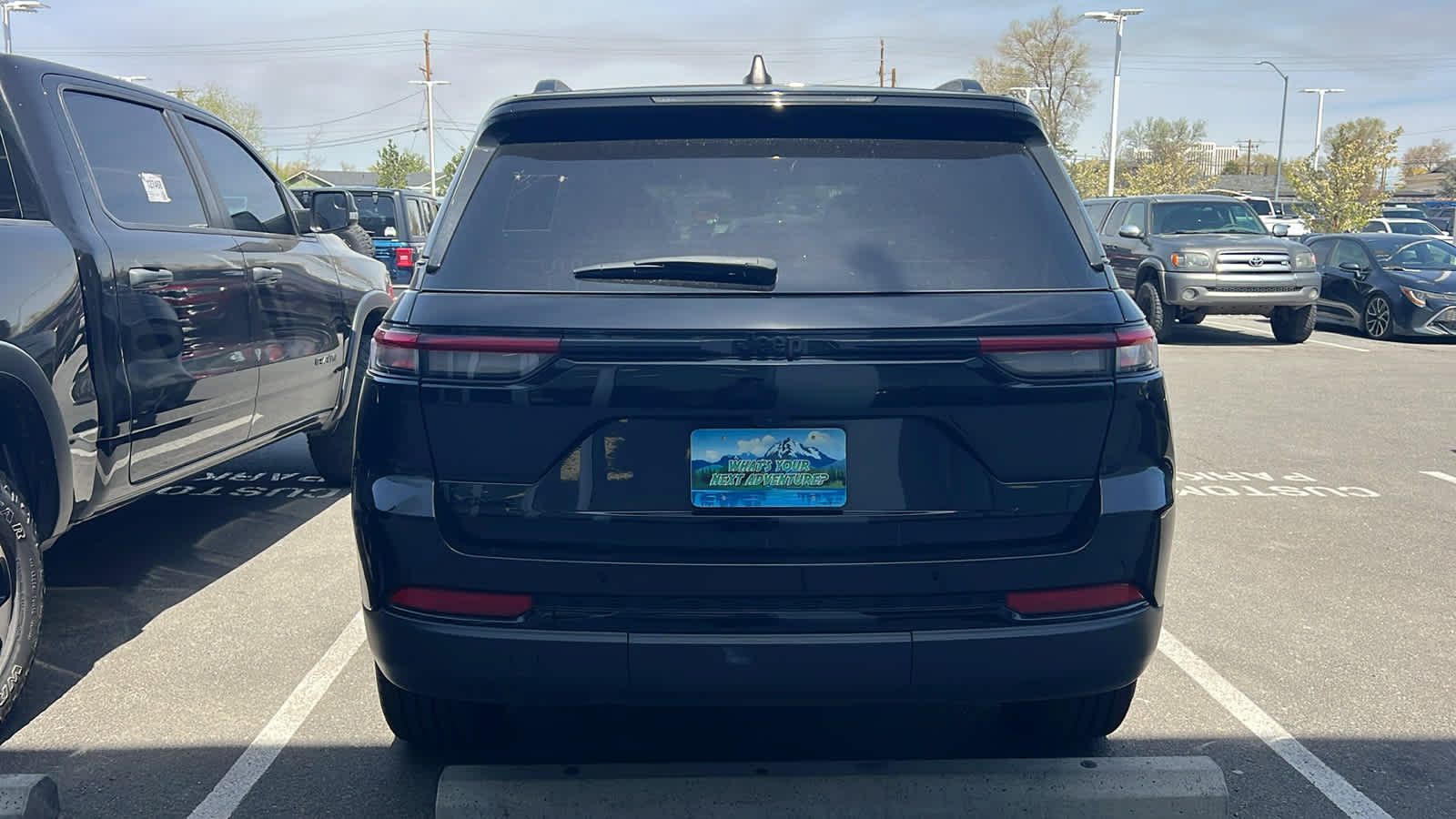 Thumbnail: 2023 Jeep Grand Cherokee - 6
