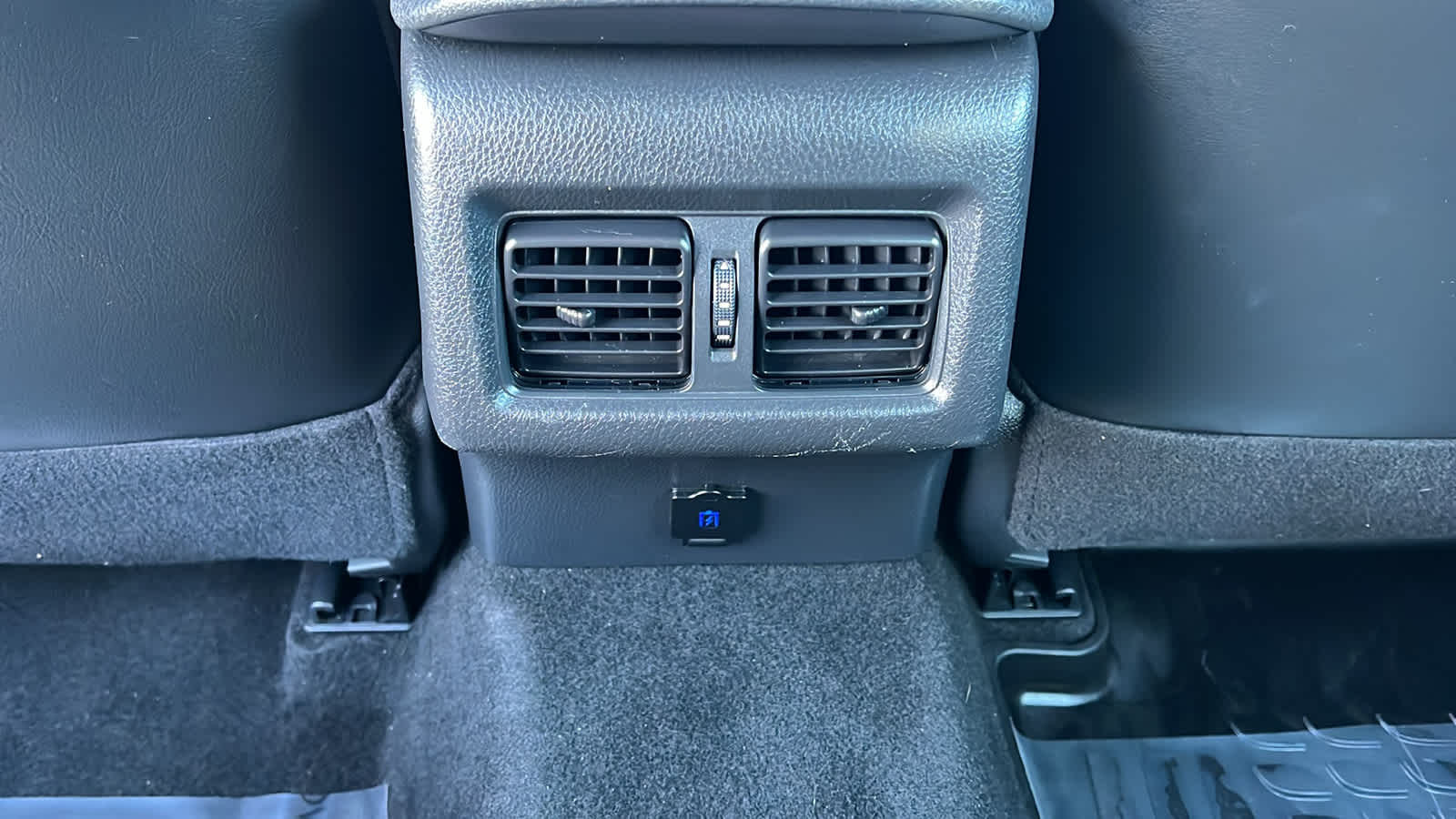 Thumbnail: 2021 Toyota Camry - 25