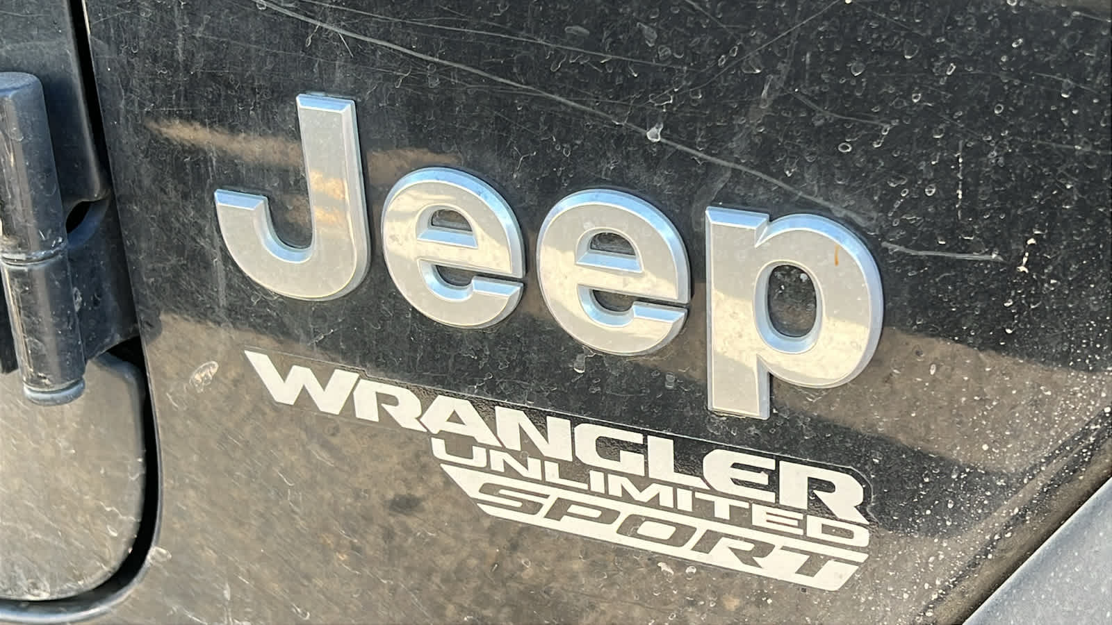 Thumbnail: 2019 Jeep Wrangler - 6