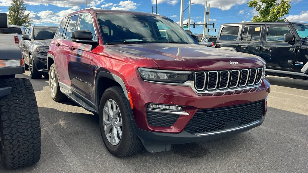Used 2023 Jeep Grand Cherokee Limited SUV