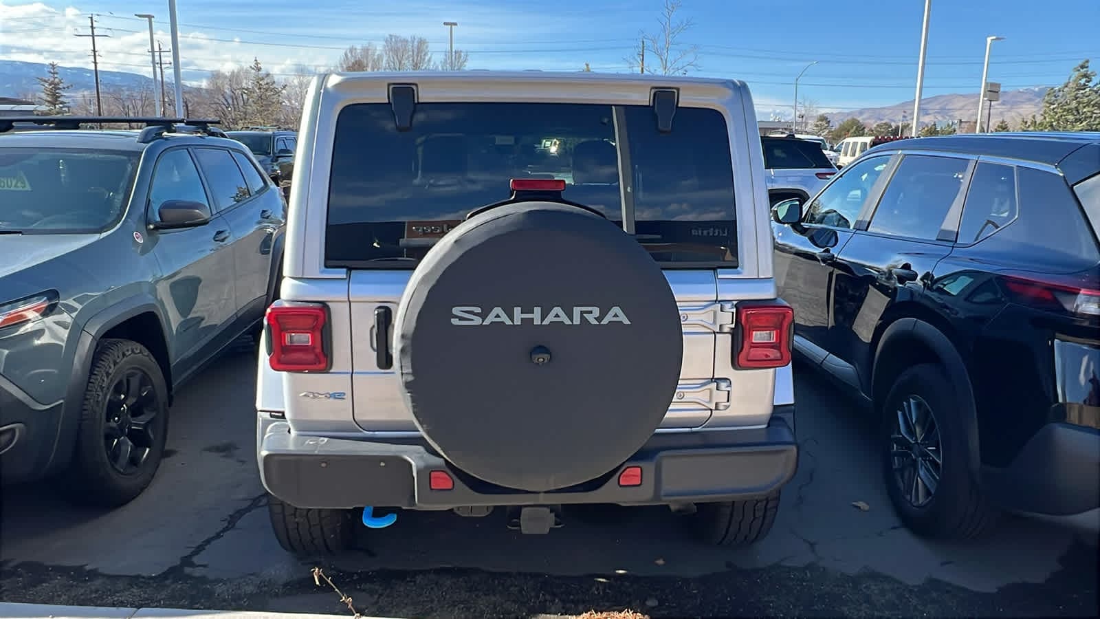 Thumbnail: 2023 Jeep Wrangler - 6