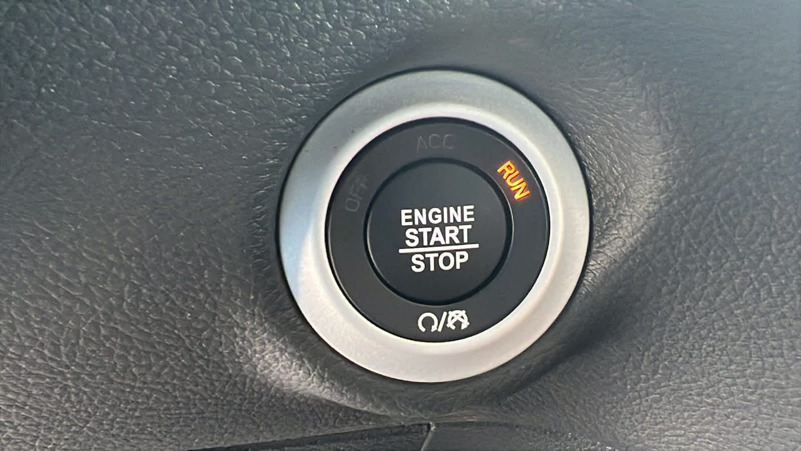 Thumbnail: 2026 Chrysler Pacifica - 17