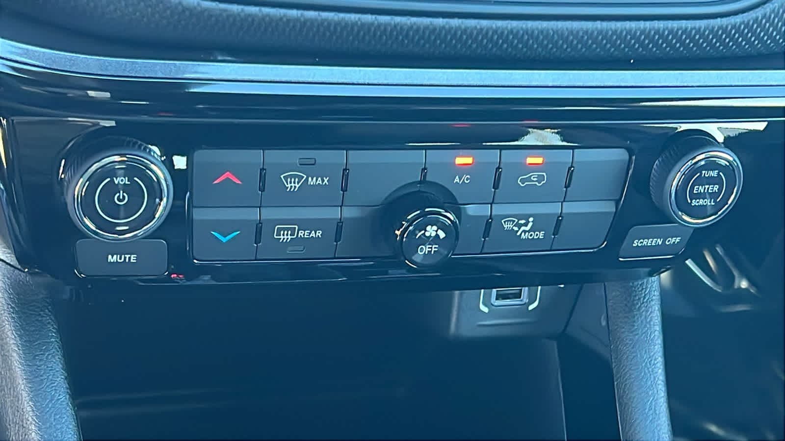 Thumbnail: 2026 Jeep Compass - 14