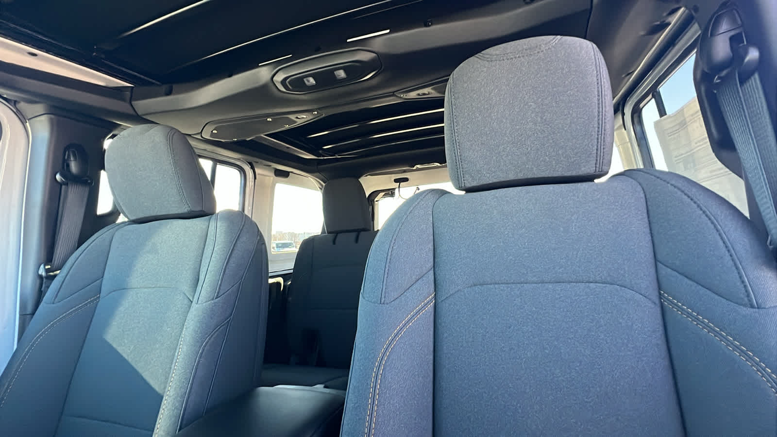 Thumbnail: 2026 Jeep Wrangler - 11