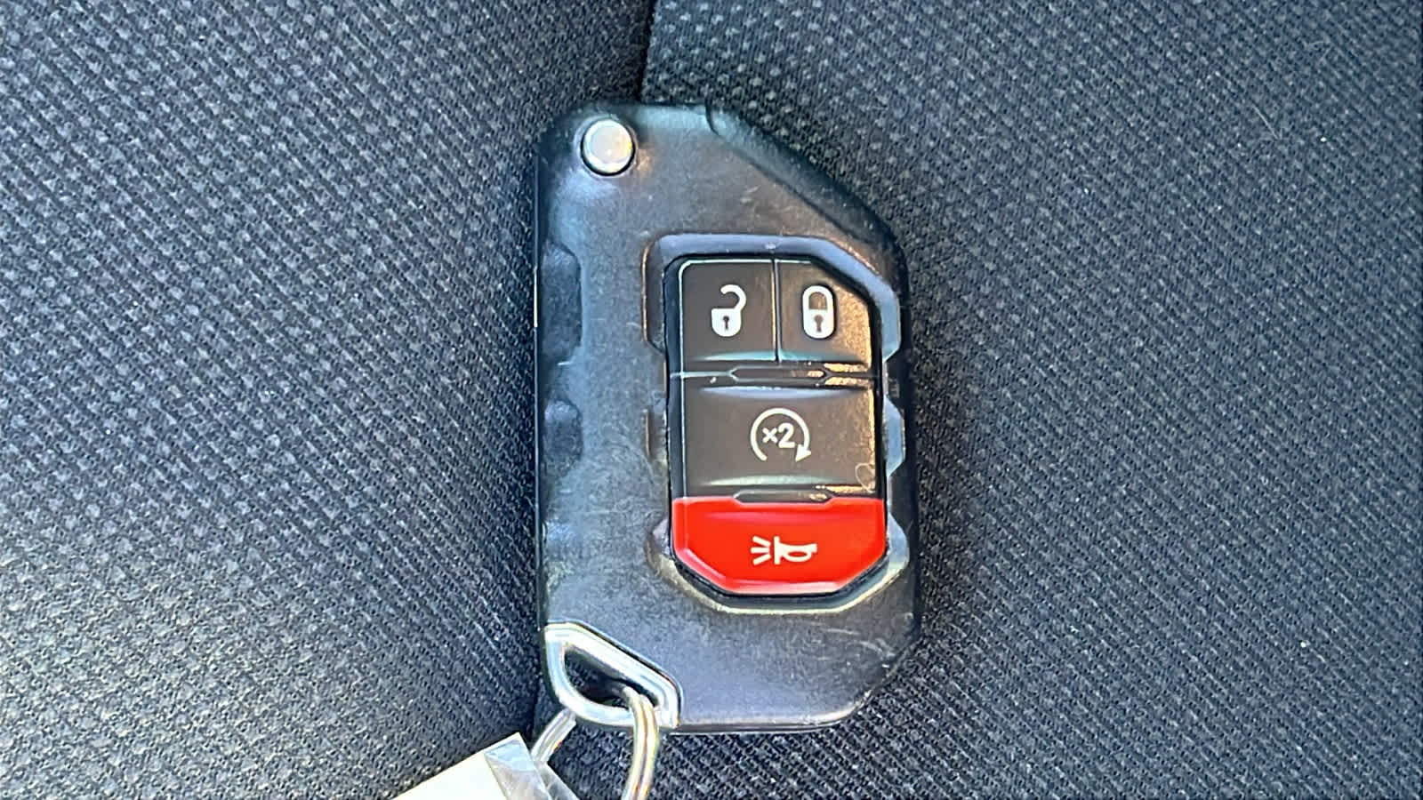 Thumbnail: 2023 Jeep Wrangler - 29