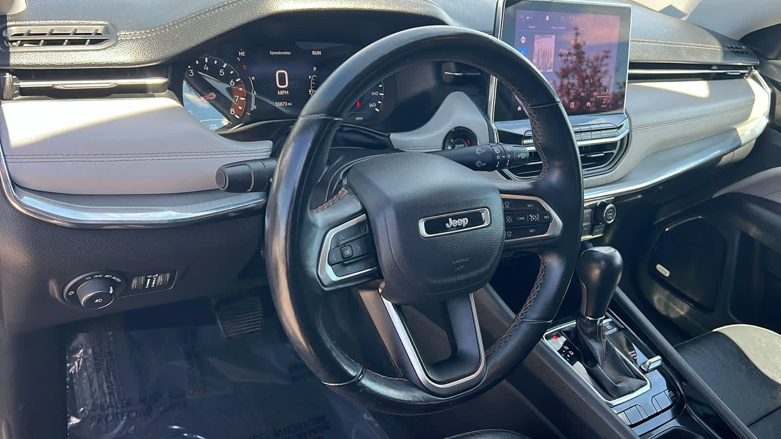 Thumbnail: 2022 Jeep Compass - 10