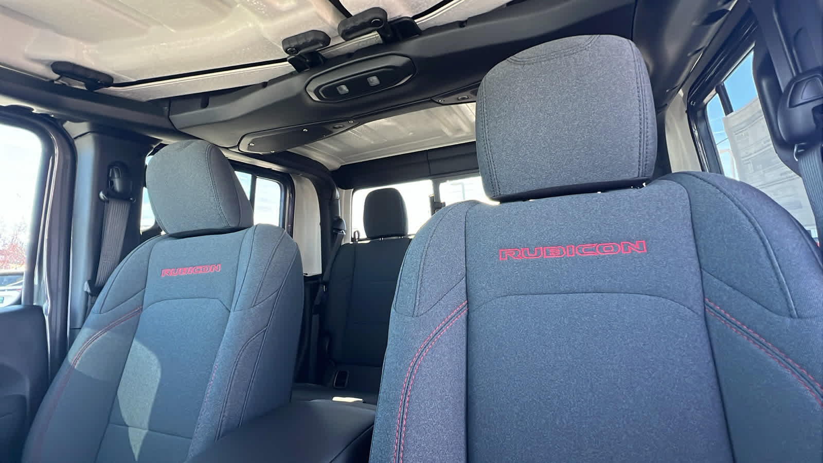 Thumbnail: 2026 Jeep Gladiator - 11