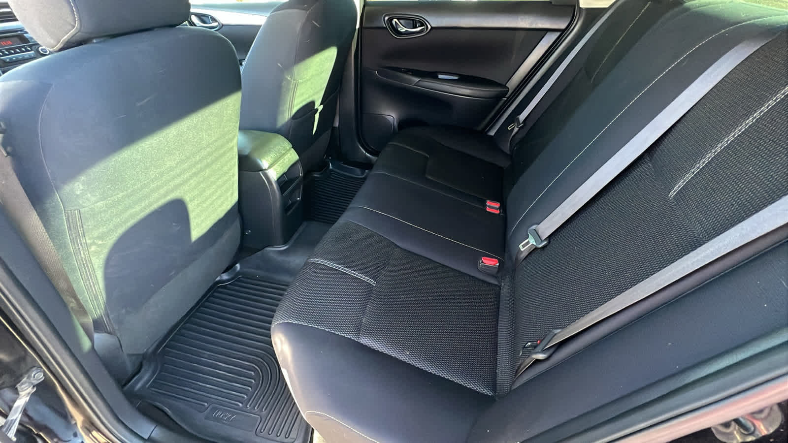 Thumbnail: 2017 Nissan Sentra - 23