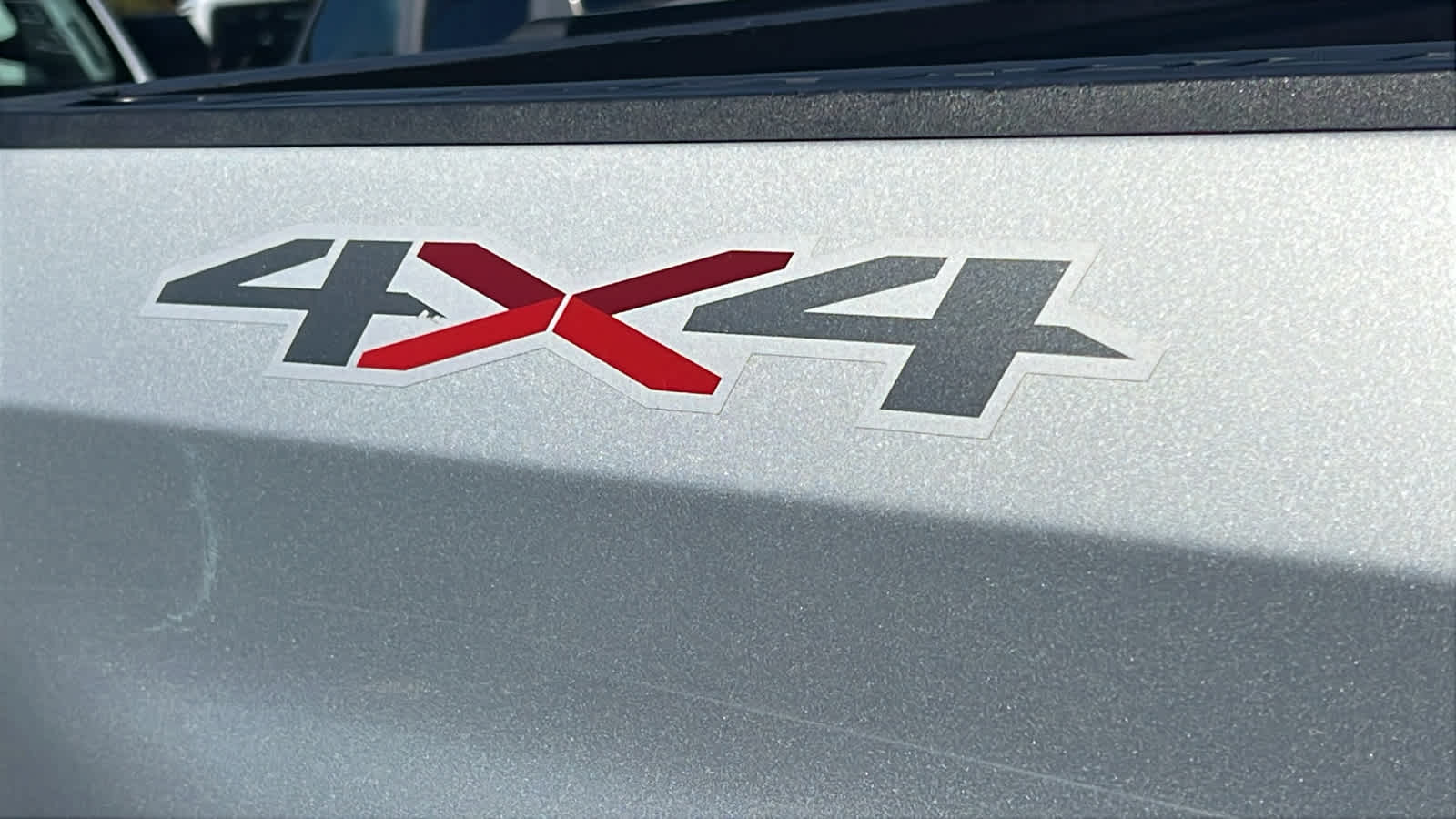 Thumbnail: 2020 Chevrolet Silverado 1500 - 5