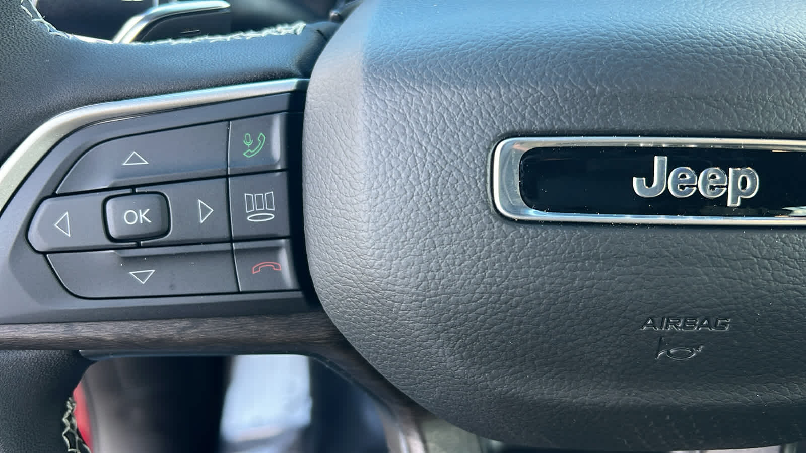 Thumbnail: 2026 Jeep Grand Cherokee L - 19