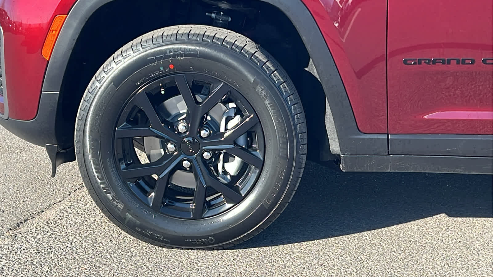 Thumbnail: 2026 Jeep Grand Cherokee - 9