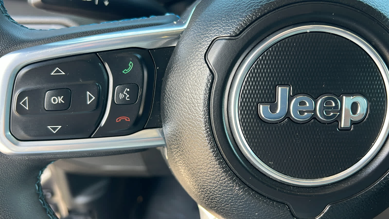 Thumbnail: 2023 Jeep Wrangler - 19