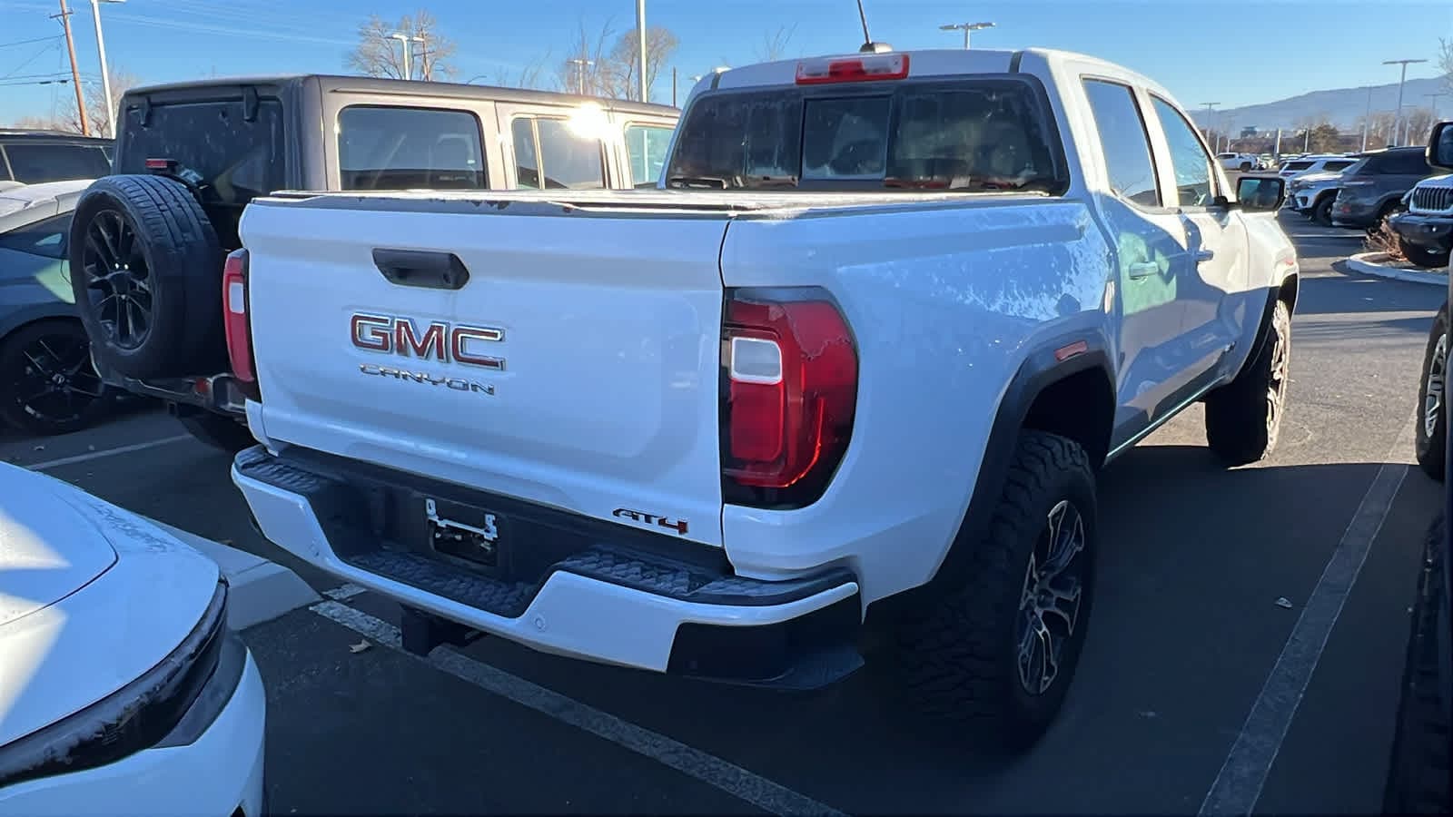 Thumbnail: 2023 GMC Canyon - 9
