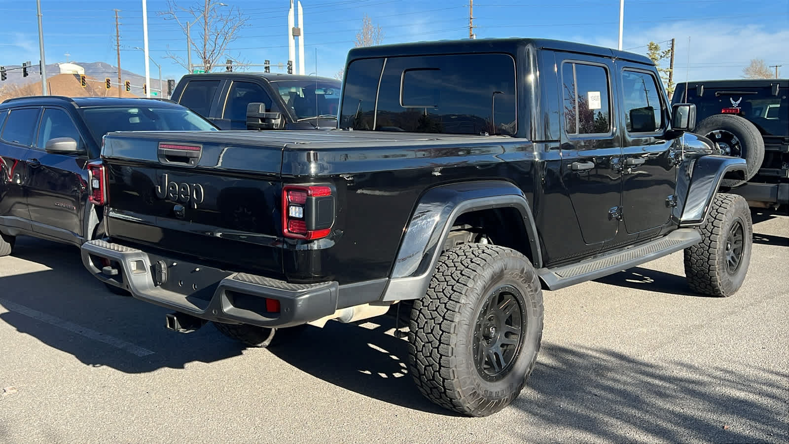 Thumbnail: 2021 Jeep Gladiator - 6