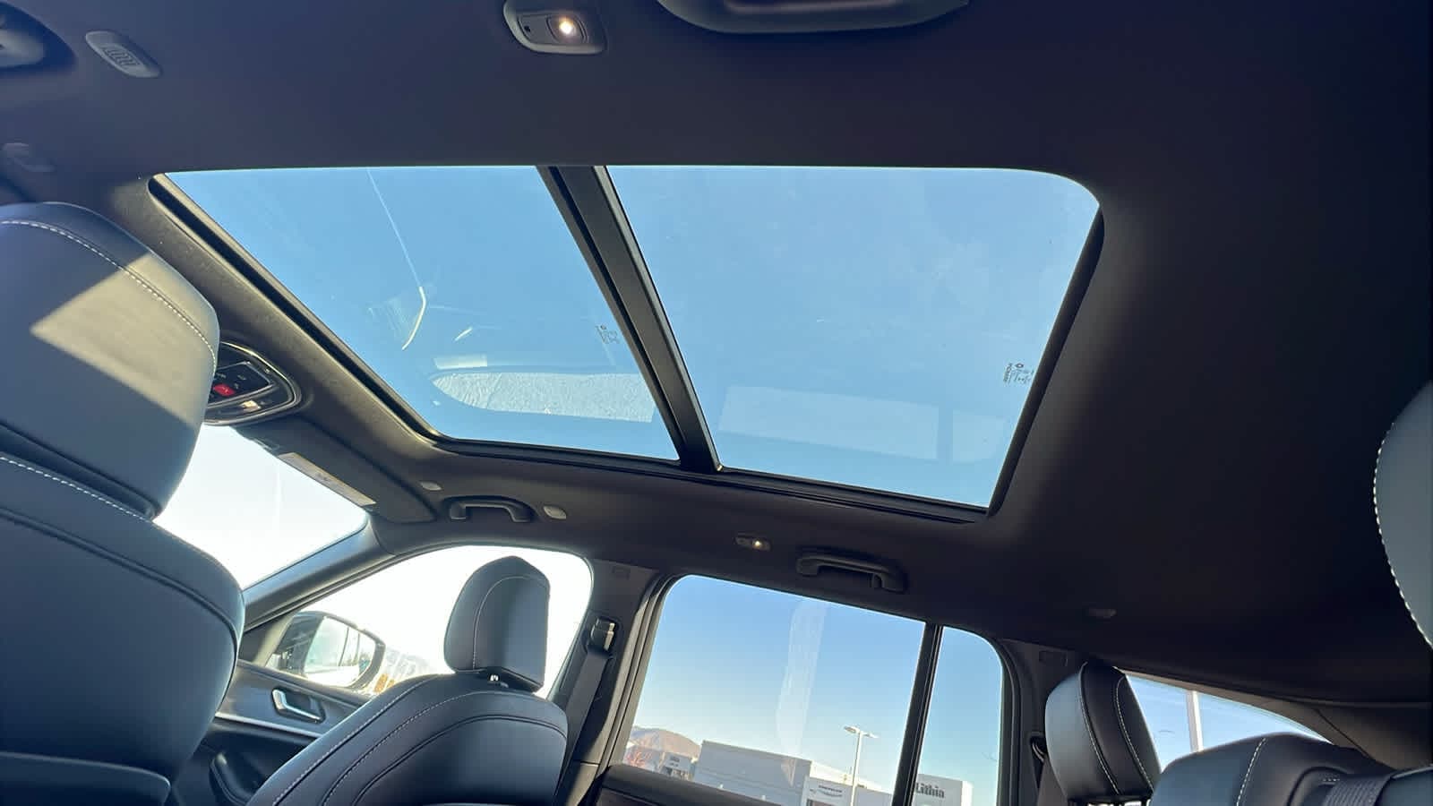 Thumbnail: 2026 Jeep Grand Cherokee - 31