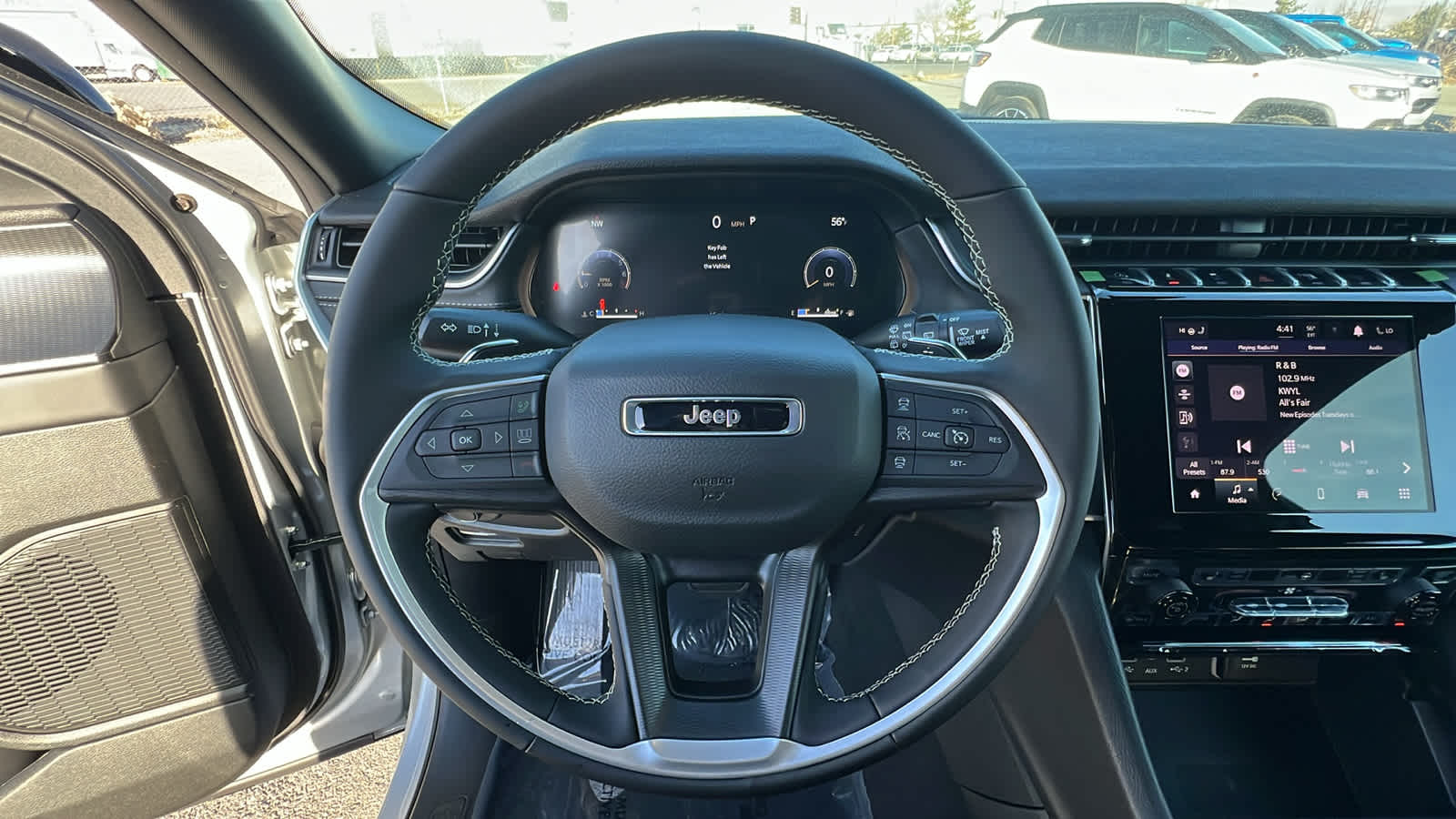 Thumbnail: 2025 Jeep Grand Cherokee L - 18