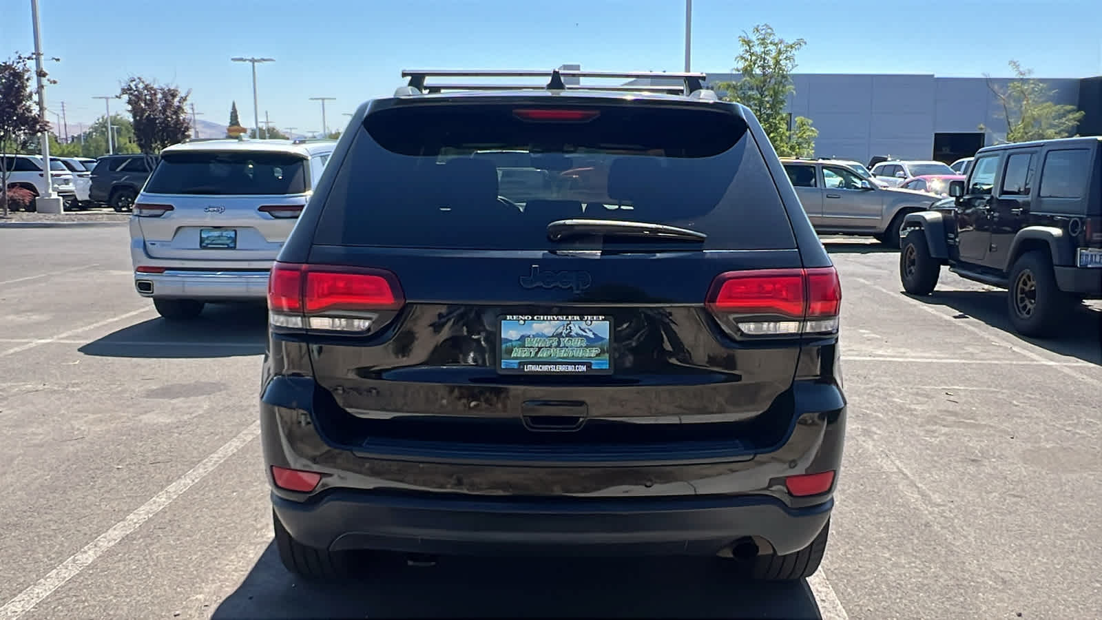 Thumbnail: 2019 Jeep Grand Cherokee - 6