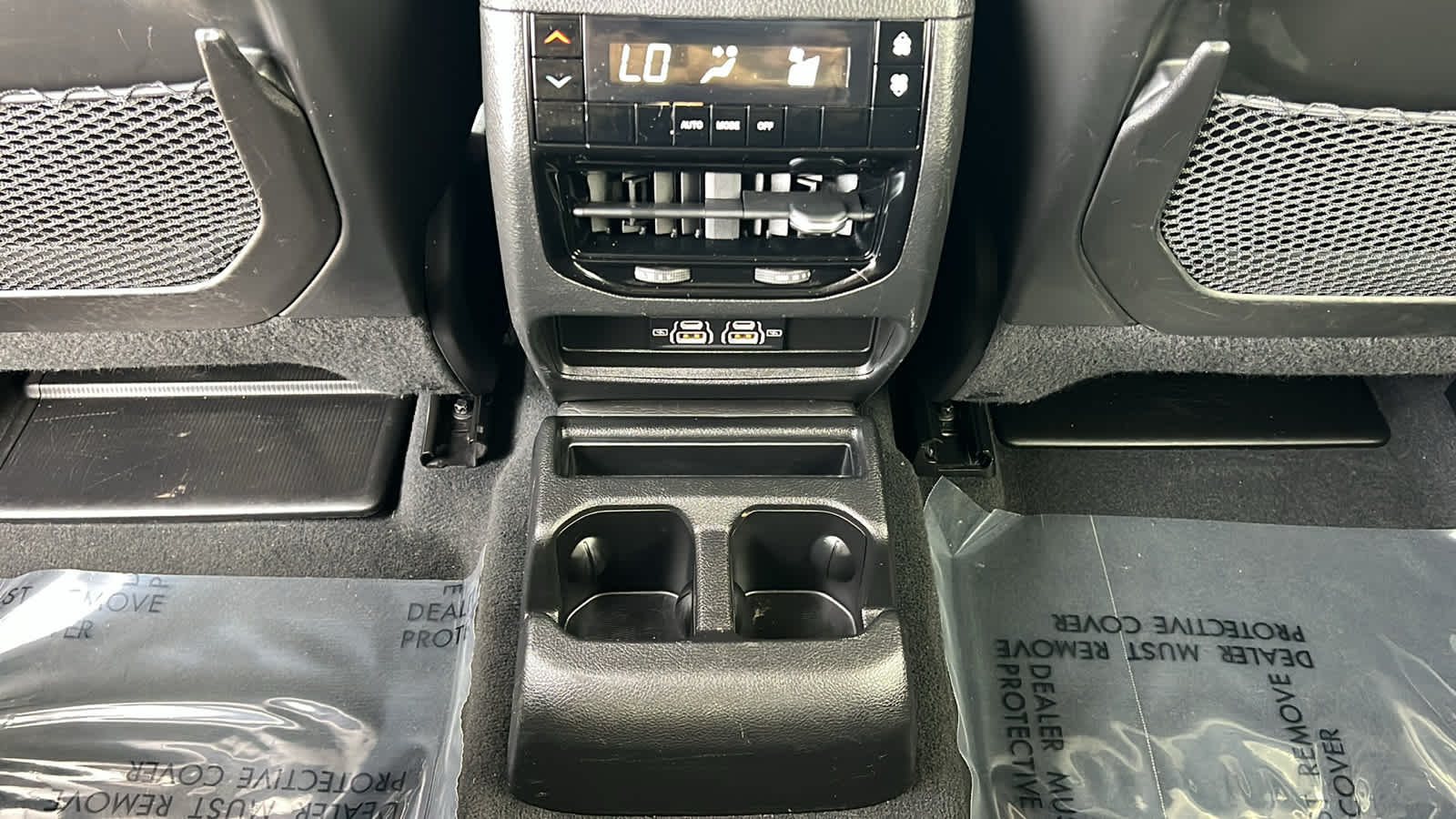 Thumbnail: 2023 Jeep Grand Cherokee - 25