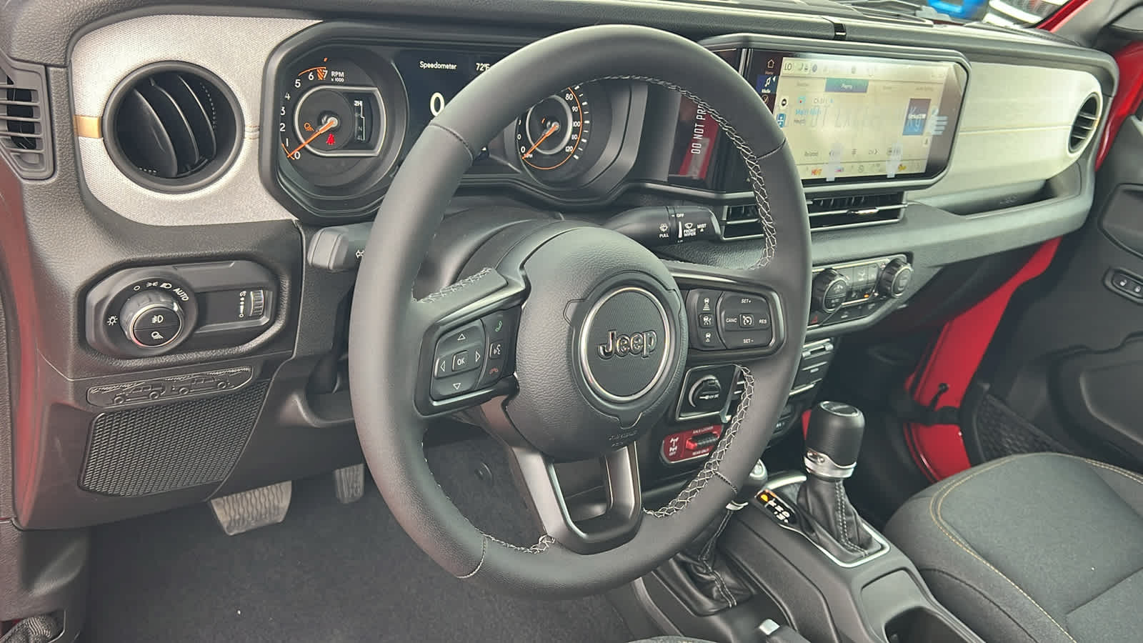 Thumbnail: 2025 Jeep Gladiator - 10