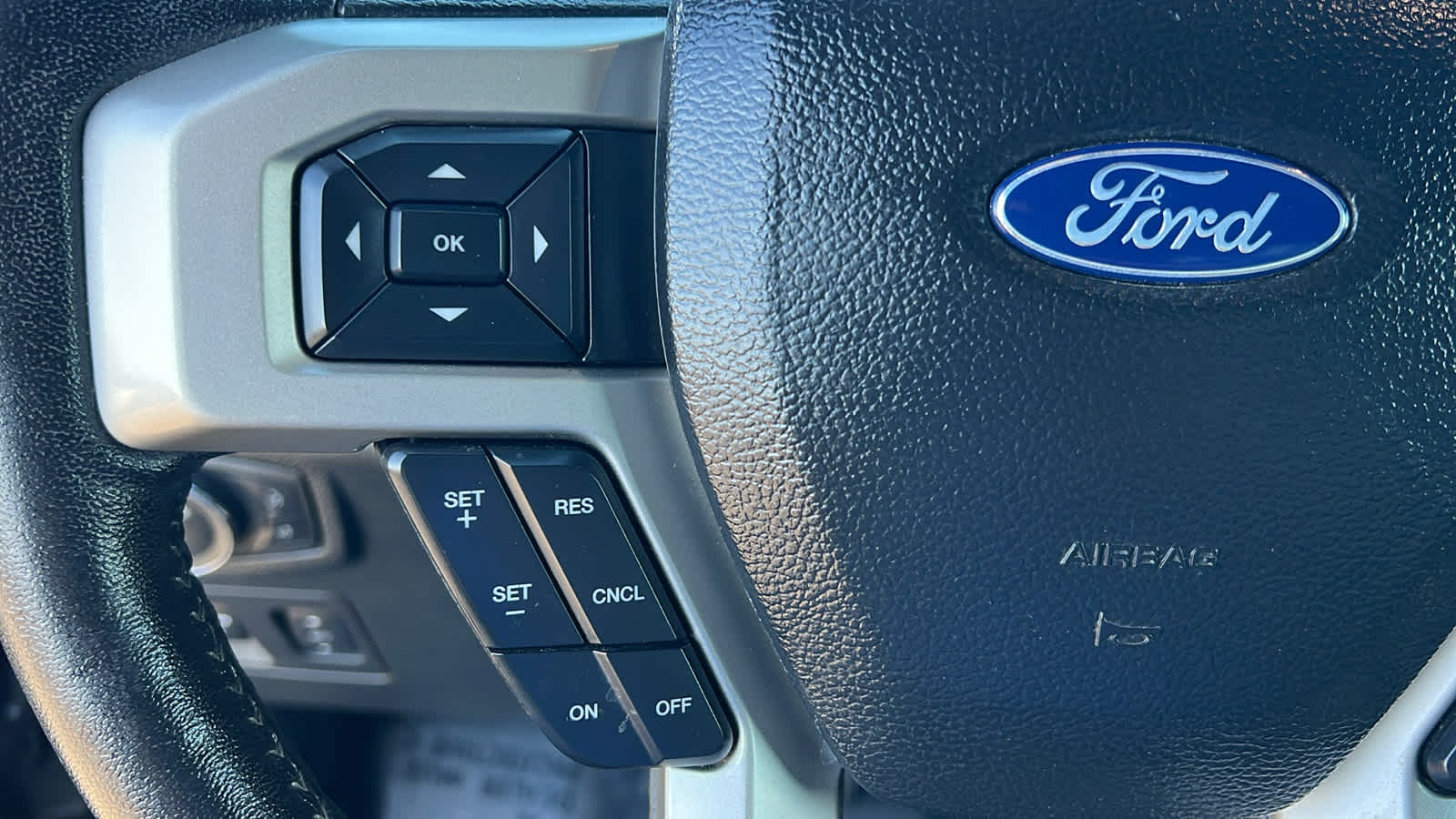 Thumbnail: 2019 Ford F-150 - 19