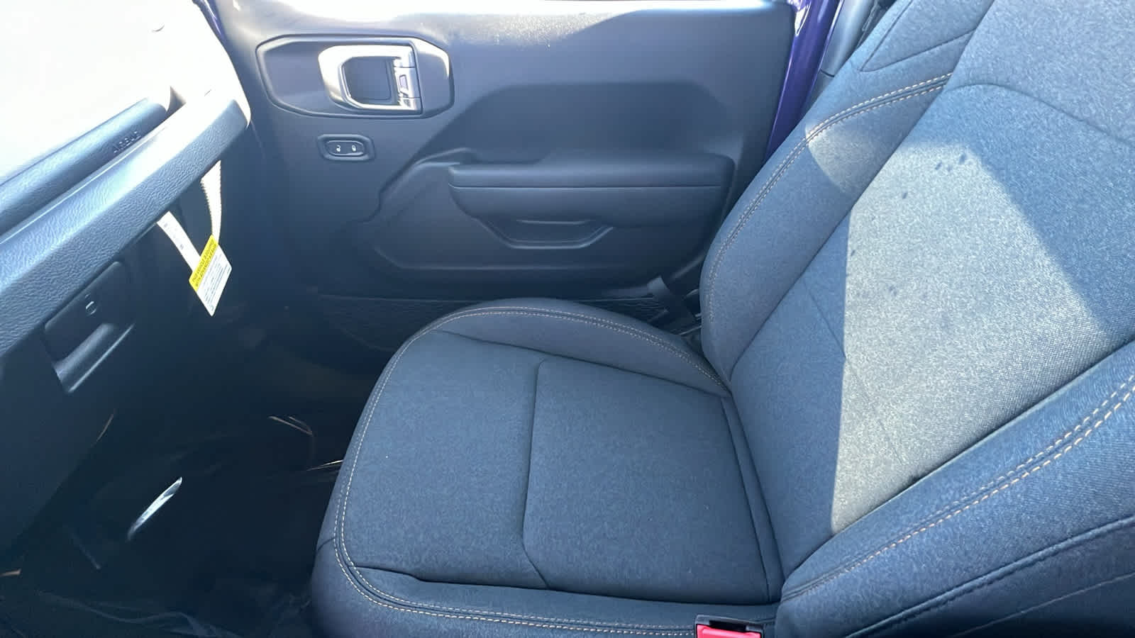 Thumbnail: 2026 Jeep Gladiator - 12