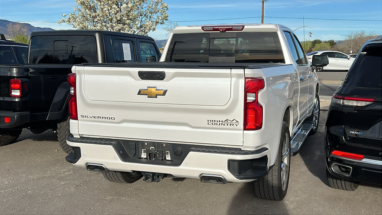 Thumbnail: 2022 Chevrolet Silverado 1500 - 10