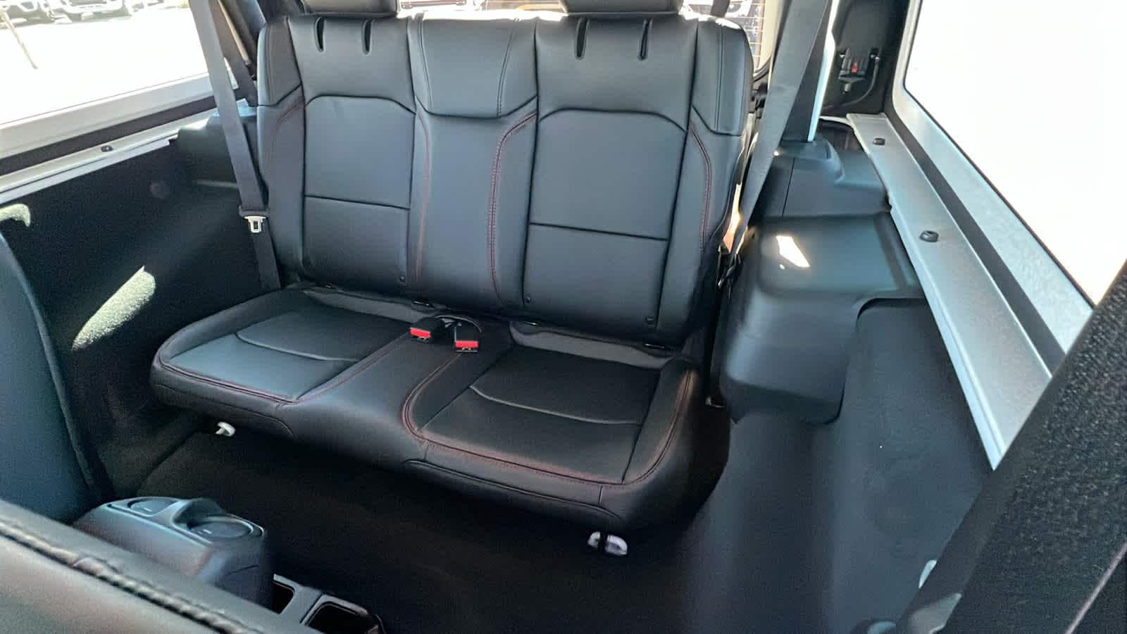 Thumbnail: 2026 Jeep Wrangler - 24