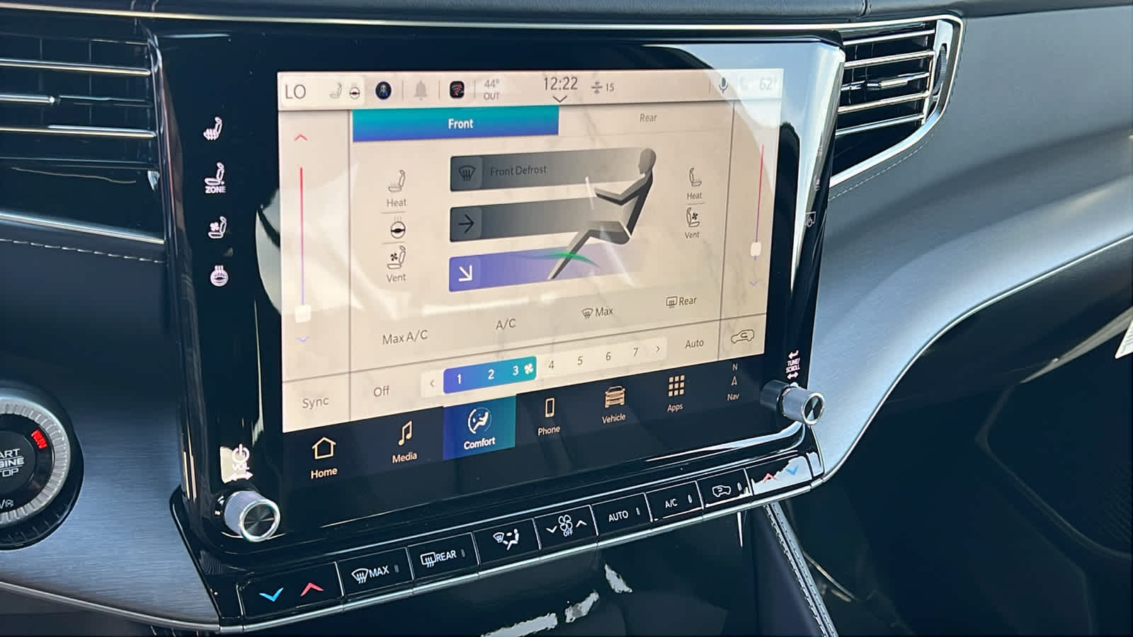 Thumbnail: 2026 Jeep Grand Wagoneer L - 14