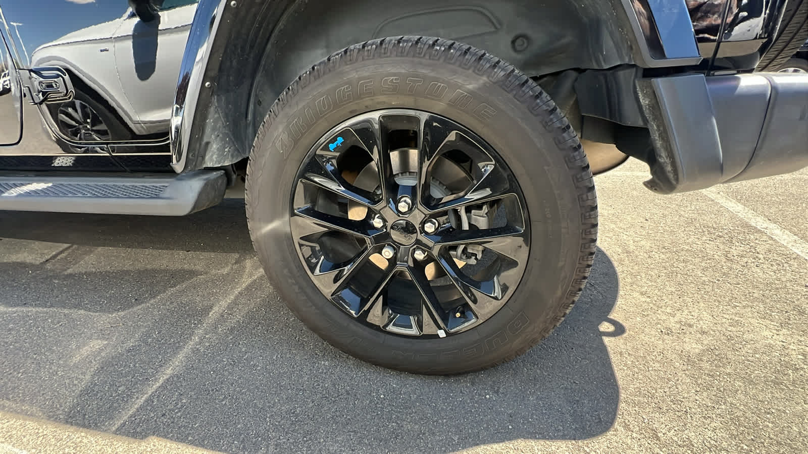 Thumbnail: 2022 Jeep Wrangler - 9