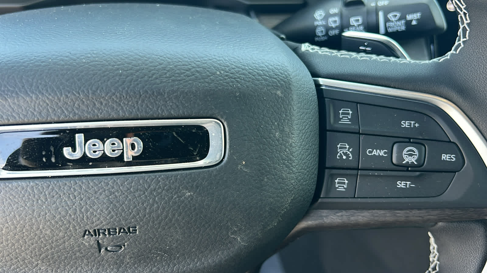 Thumbnail: 2026 Jeep Grand Cherokee - 20