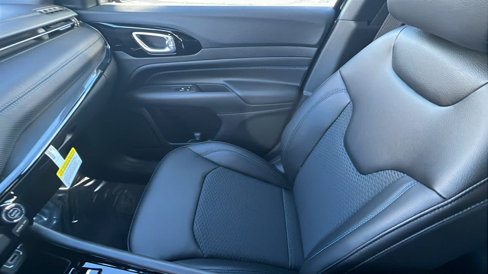 Thumbnail: 2026 Jeep Compass - 12