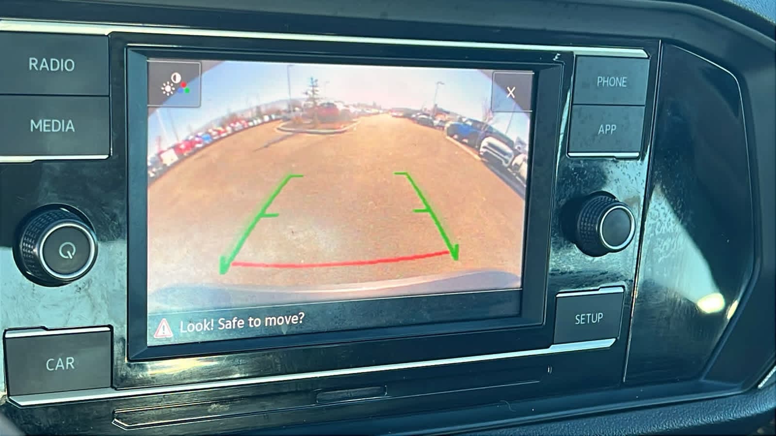 Thumbnail: 2019 Volkswagen Jetta - 16