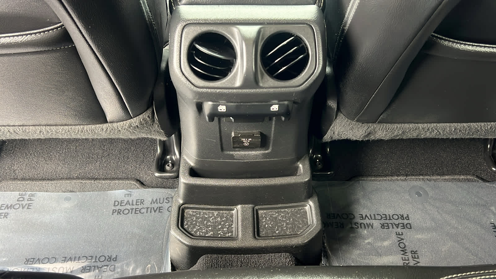 Thumbnail: 2021 Jeep Wrangler - 25