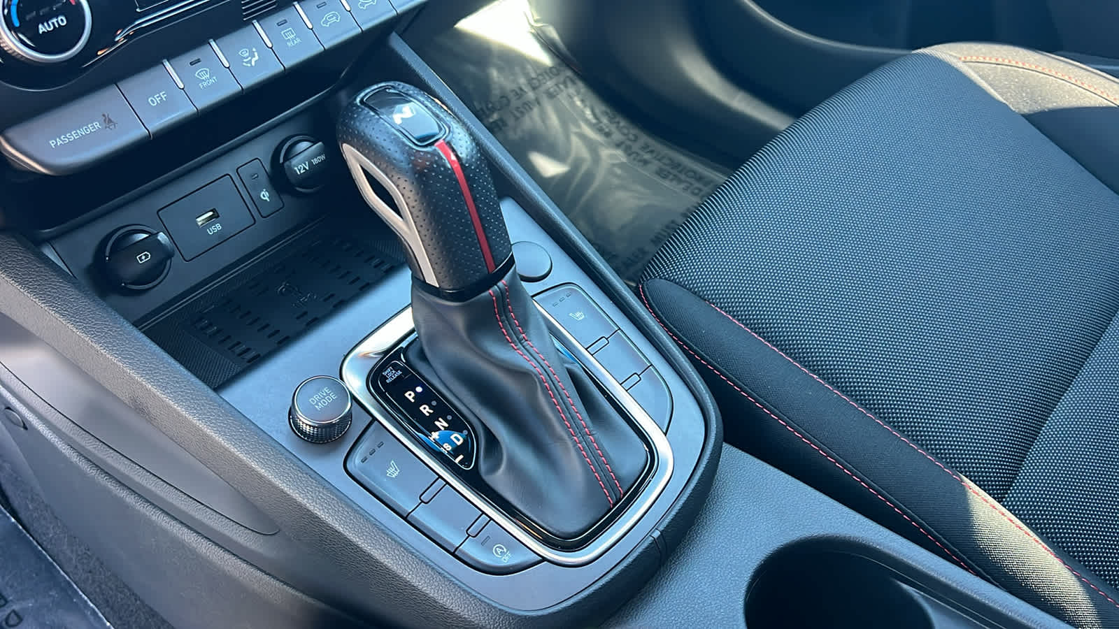 Thumbnail: 2022 Hyundai Kona - 13