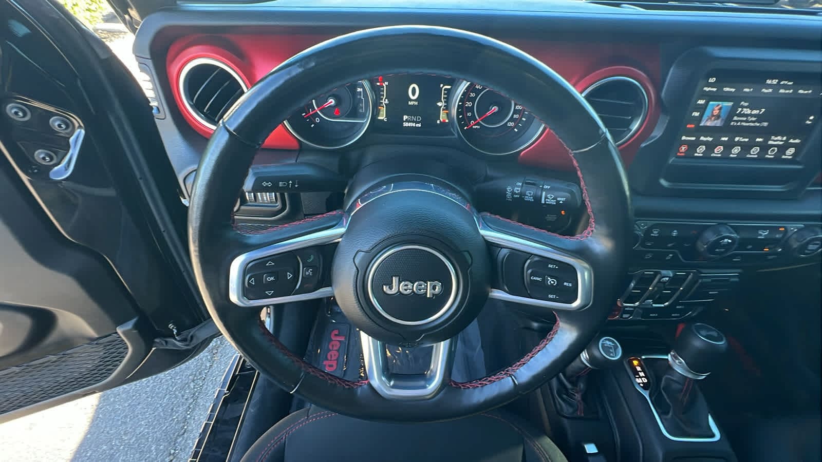 Thumbnail: 2021 Jeep Wrangler - 18