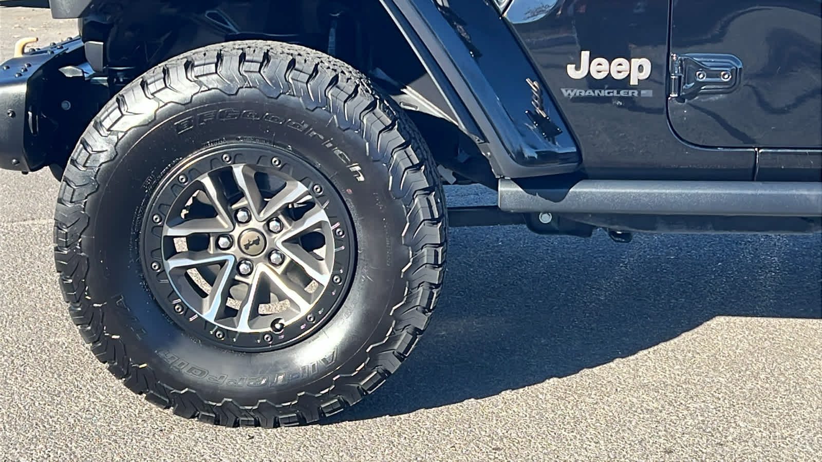 Thumbnail: 2024 Jeep Wrangler - 9