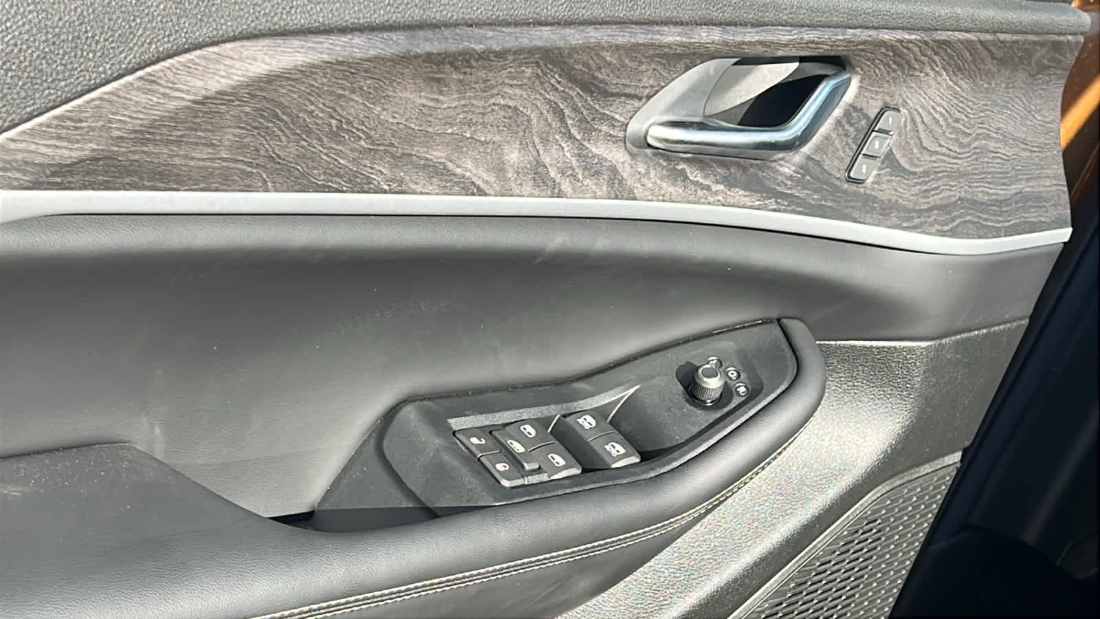 Thumbnail: 2026 Jeep Grand Cherokee - 22