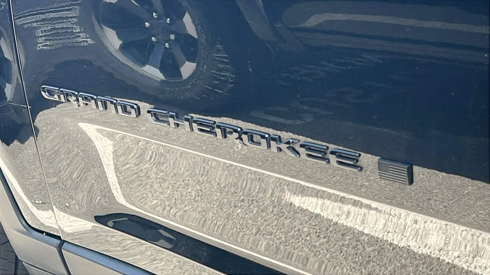 Thumbnail: 2023 Jeep Grand Cherokee - 7