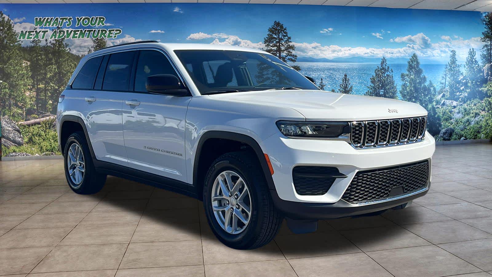 Thumbnail: 2026 Jeep Grand Cherokee - 3