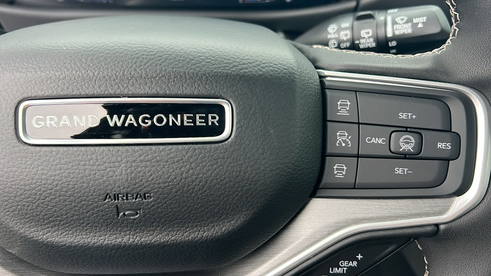 Thumbnail: 2026 Jeep Grand Wagoneer - 20