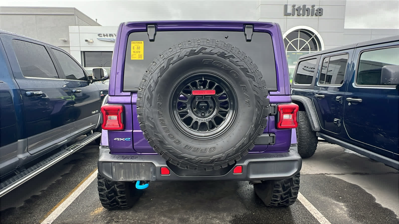 Thumbnail: 2023 Jeep Wrangler - 6