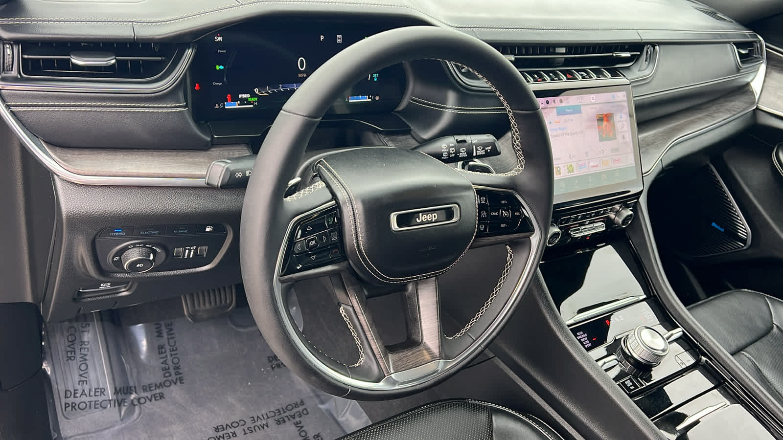 Thumbnail: 2024 Jeep Grand Cherokee - 10