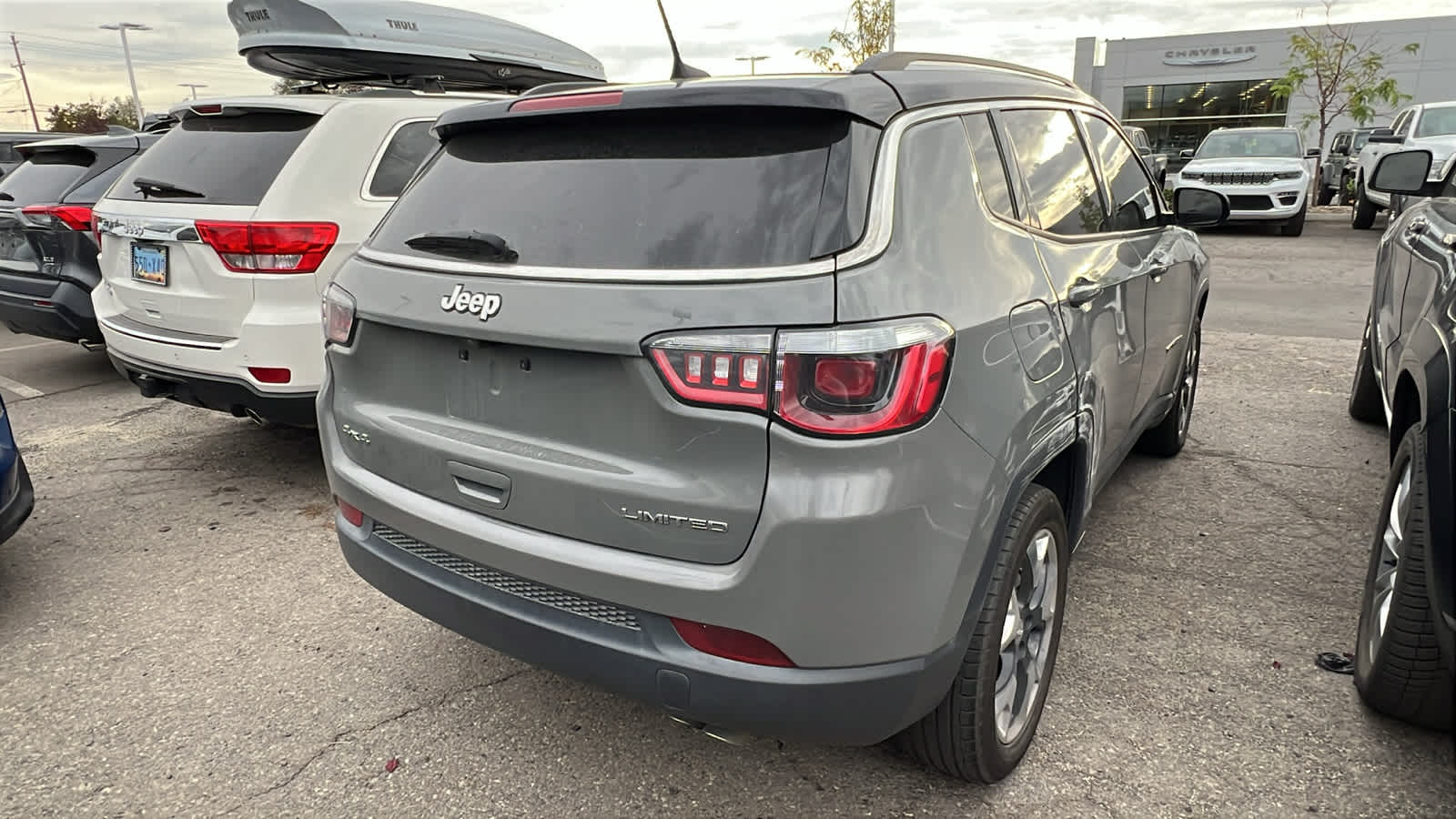 Thumbnail: 2019 Jeep Compass - 10