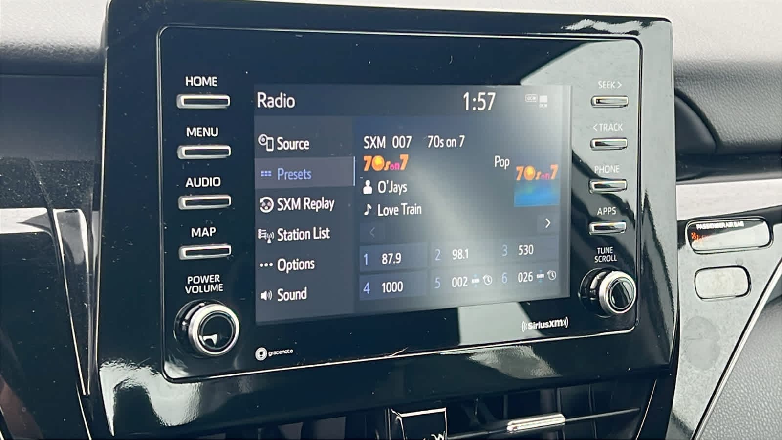 Thumbnail: 2023 Toyota Camry - 15