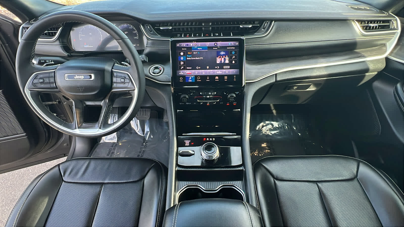 Thumbnail: 2024 Jeep Grand Cherokee L - 26