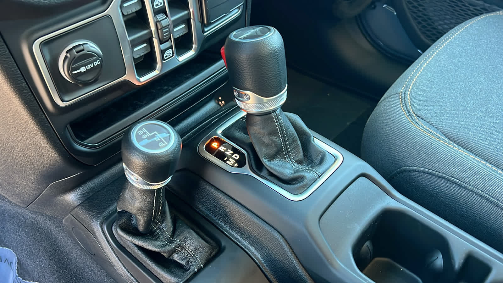 Thumbnail: 2026 Jeep Gladiator - 13